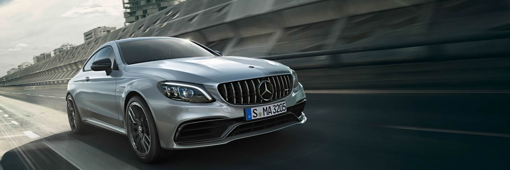 Mercedes-Benz C kupé | Komfort zvyšující výkon a příkladná bezpečnost.