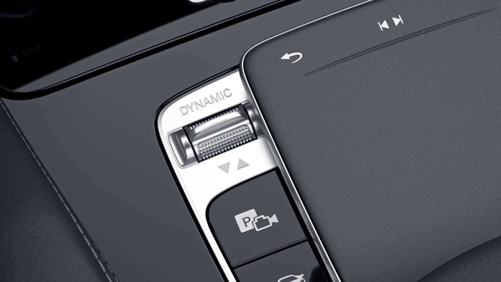 Na obrázku jsou znázorněny jízdní programy AMG DYNAMIC SELECT v novém modelu Mercedes-AMG GLS 63 4MATIC+. 